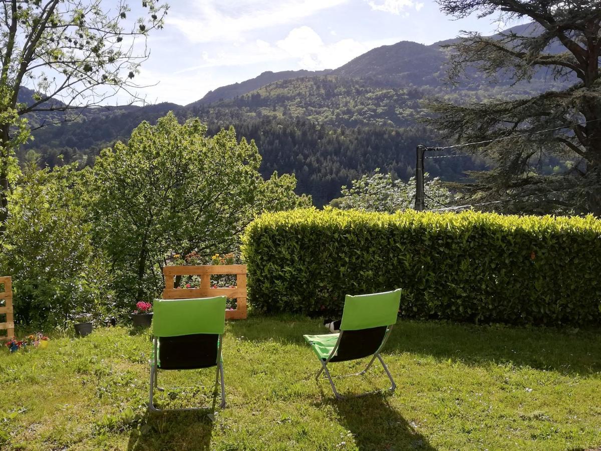 Gites En Cevennes "Chez Steloune" Genolhac Bagian luar foto