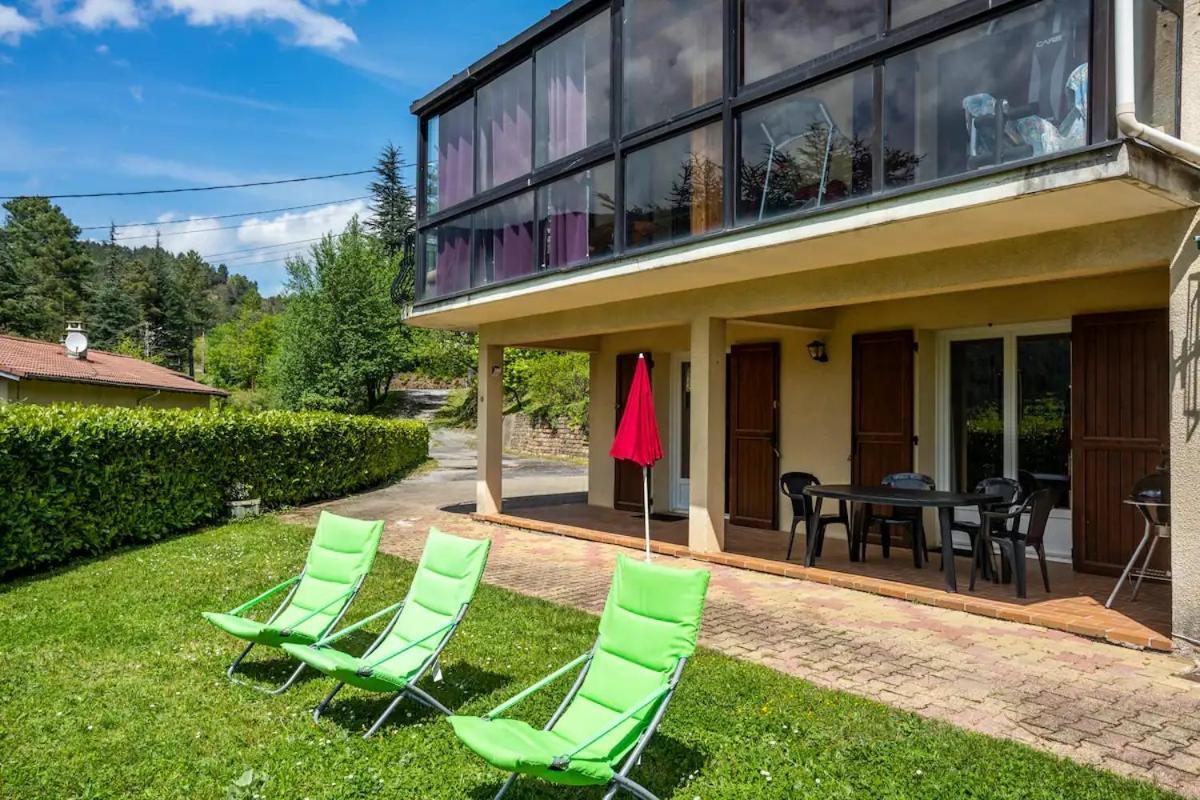 Gites En Cevennes "Chez Steloune" Genolhac Bagian luar foto