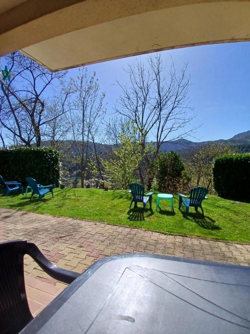 Gites En Cevennes "Chez Steloune" Genolhac Bagian luar foto